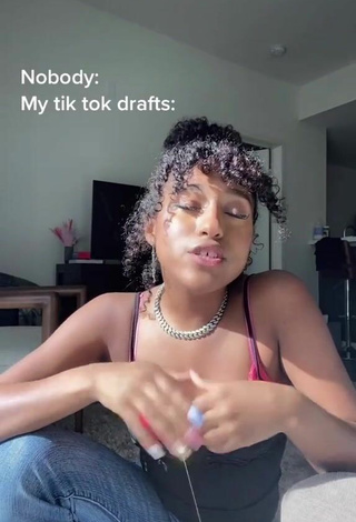 Kyla Imani (@kyla.imani) #decote  «‍♀️ #fyp #draft #fail #lmao»