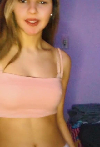 Luciana (@luucolombo) #cropped  #top de pêssego  #sexy  «#fypシ»